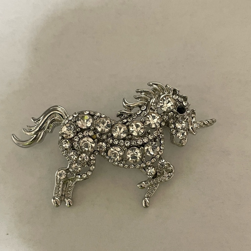 Unicorn Brooch